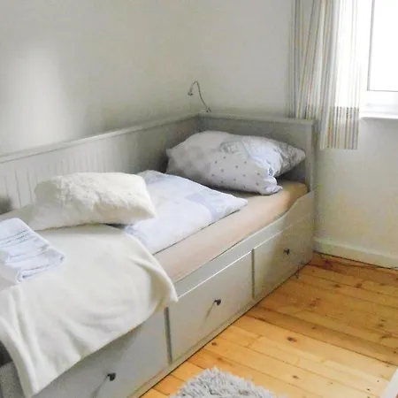 아파트 Three-bedroom In 홀즈민덴